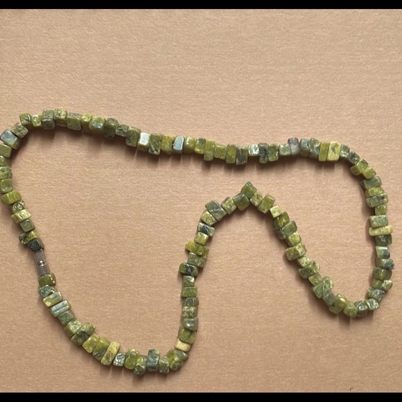 Jade Necklace Square Beads - Picture 7 of 7